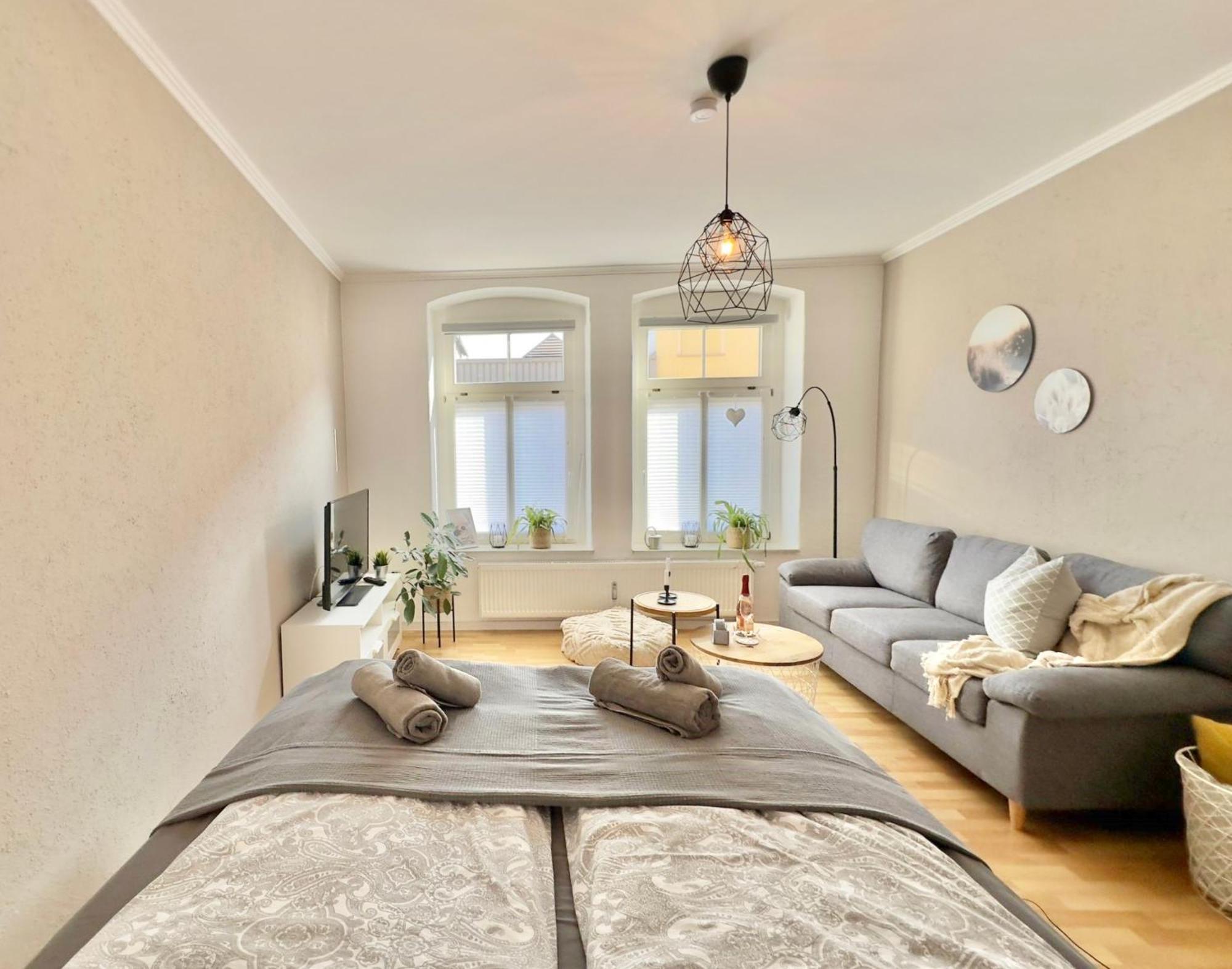Appartement "Stadtgefluester" Im Zentrum, Inkl Stellplatz, 2 Betten, Babybett, Balkon, Gratis Kaffee Und Tee, Wlan Budziszyn Zewnętrze zdjęcie
